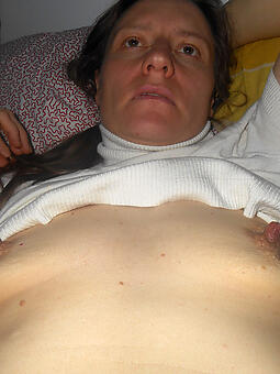 downcast moms fat nipples