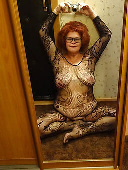 nude redhead moms stripping